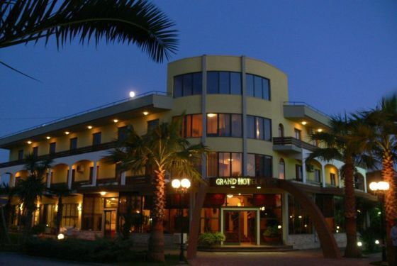 Grand Pameba Hotel
